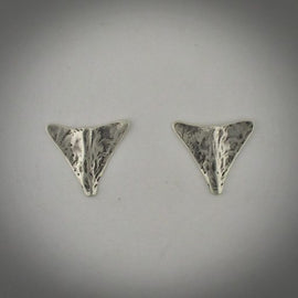 Mummy's Bundle "ARROW POINT EARRINGS"